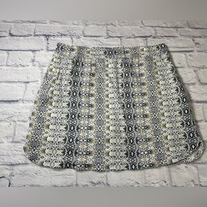 Croft & Barrow Gray/Tan/Cream/Black Patterned Cotton Skort. Size XL.
